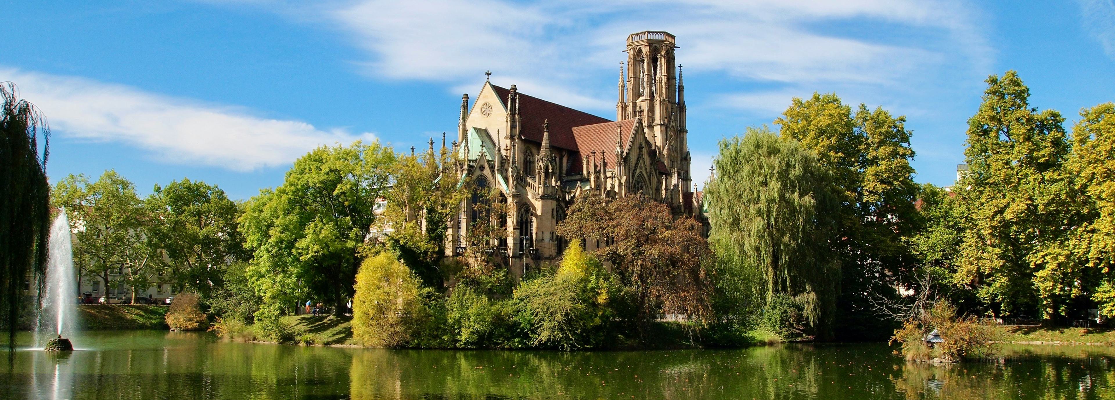 Stuttgart pogled na jezero Feuersee i Johanneskirche dvorac_3840X1380