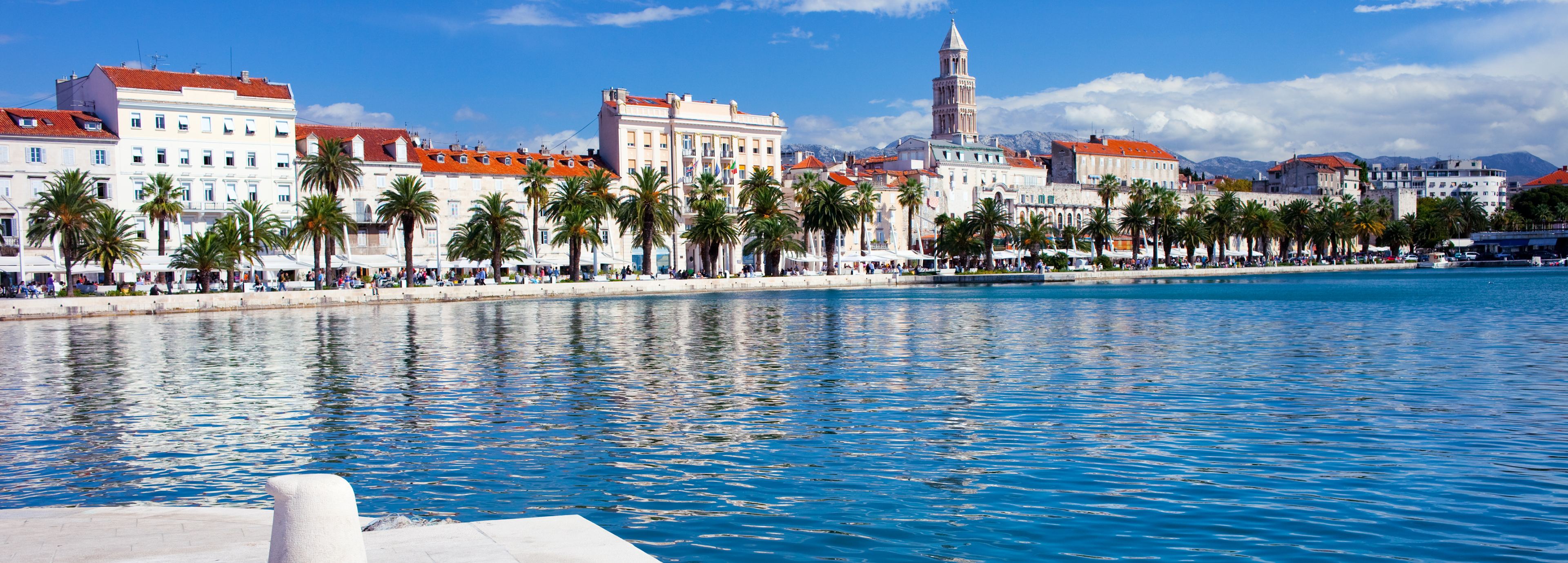 Split view of Split Riva and historic center_3840x1380