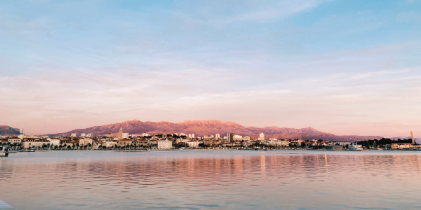 Split_panorama and sunset_600x300